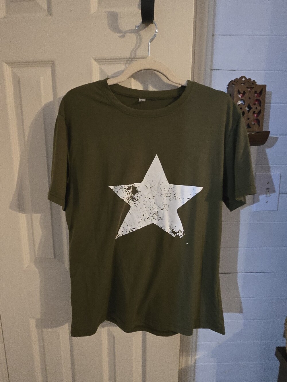 Women's Olive Green Star Graphic Tee - Unbranded